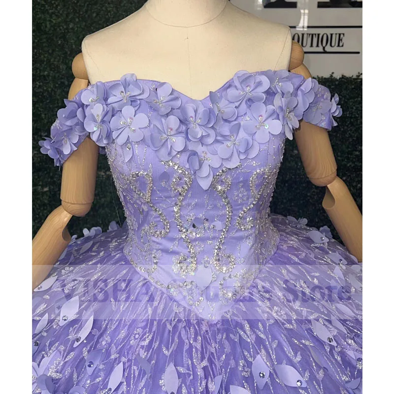 Lavender Quinceanera Sweet 16 sukienki koronkowe aplikacje Off Shoulder sznurowane bal studniówkowy suknie Graduation 7th