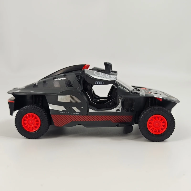 rastar 1: 32 simulation Audi RS Q e-tron alloy car model with doors that can be opened, sound and light return force rally car view 3