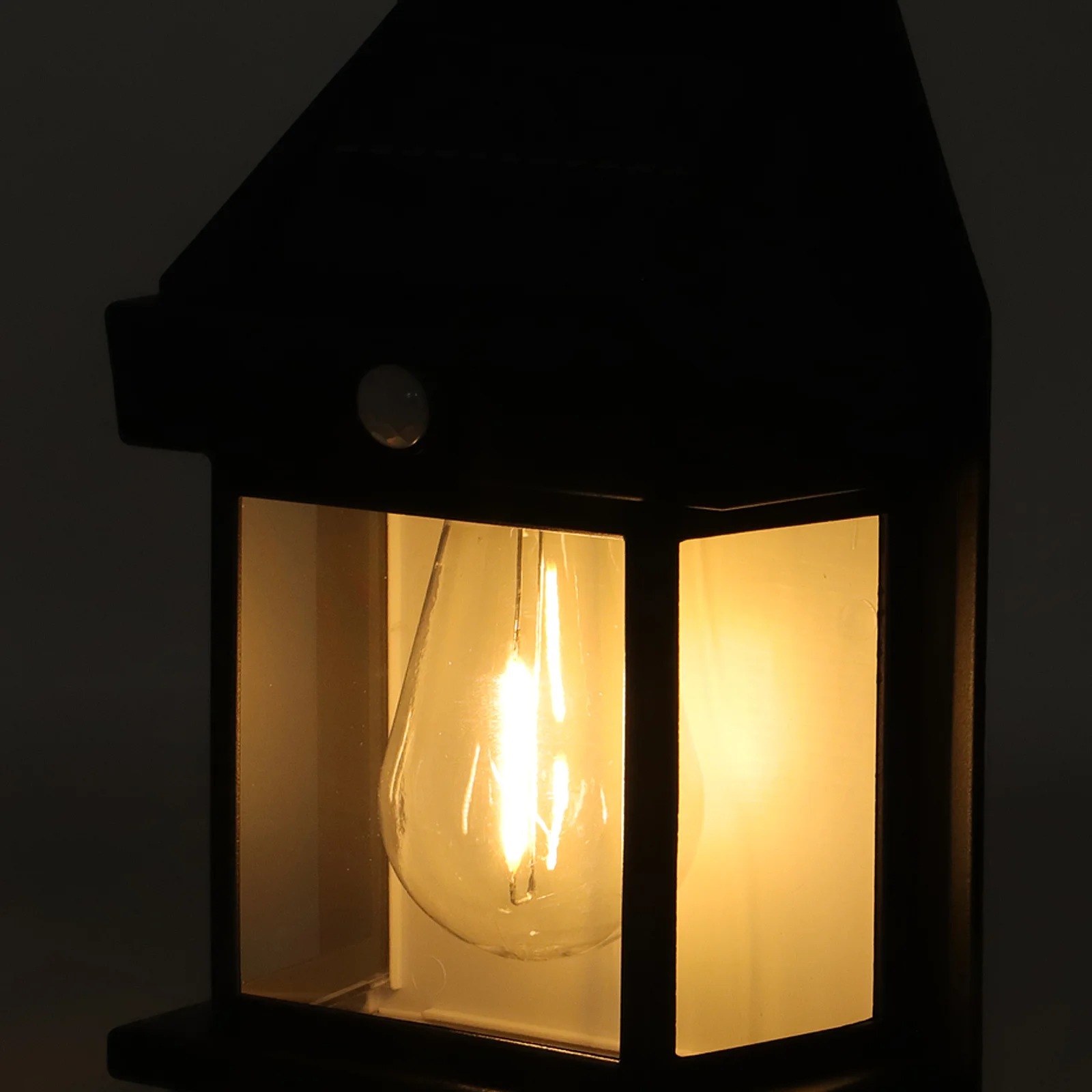 

1pcs Solar Wall Light Outdoor Garden Fence Decor Waterproof Night Lighting Solar Powered Courtyard Villa Park Residential Area