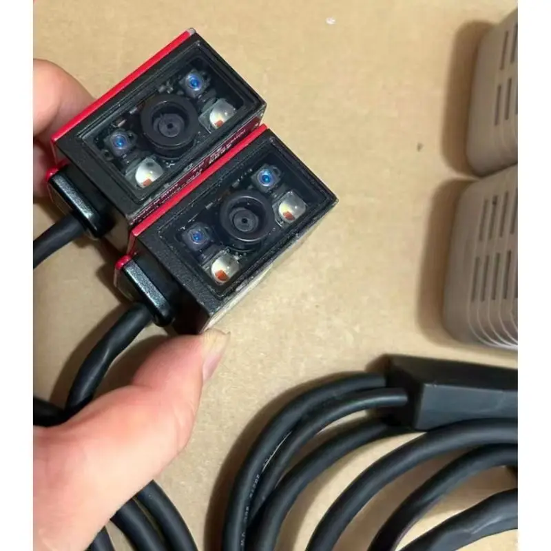 Second-hand test OK for Keyence barcode reader，SR-710+N-R2