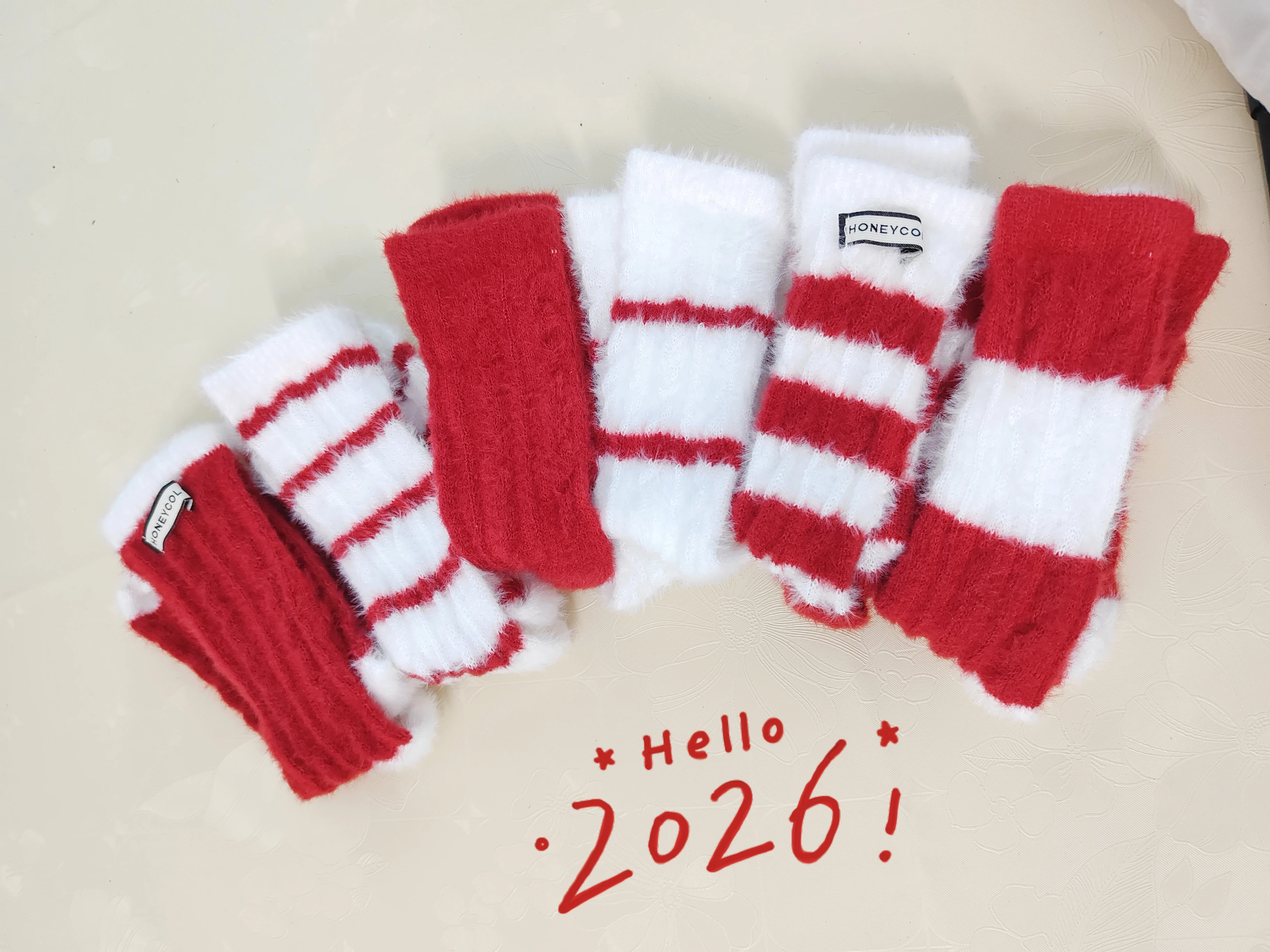 

Осенние и зимние теплые носки, утолщенные и плюшевые носки для сна, домашние носки, праздничные носки.