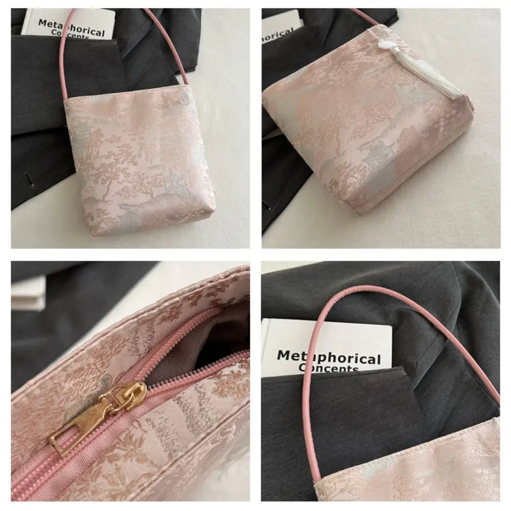 Borsa a tracolla con ricamo stampato carino Borsa di grande capacità Nuova borsa in stile cinese Tote Bag Borsa a secchiello floreale Hanfu da donna
