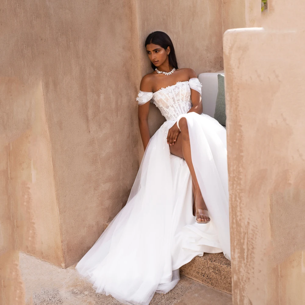 

Elegant Lace Wedding Dresses Off Shoulder Boho Bride Gowns Applique A-Line Side Split Sweep Train vestido de novia Customized