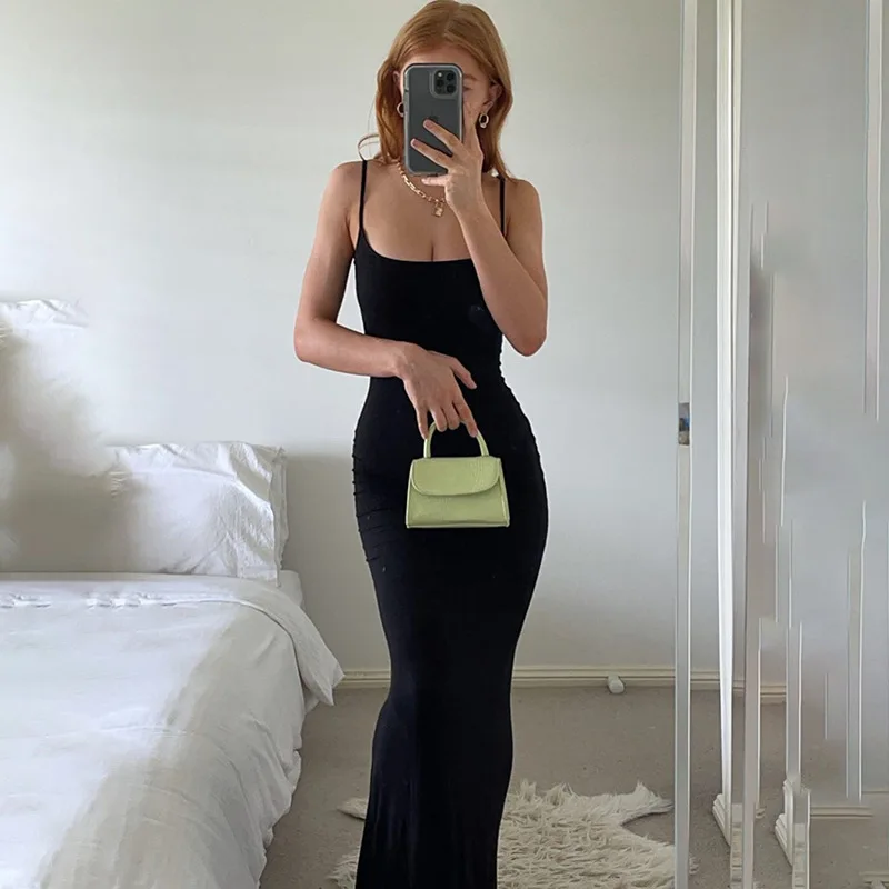 

Pure desire for slim fit, peach buttocks suspender dress, slim fit long skirt