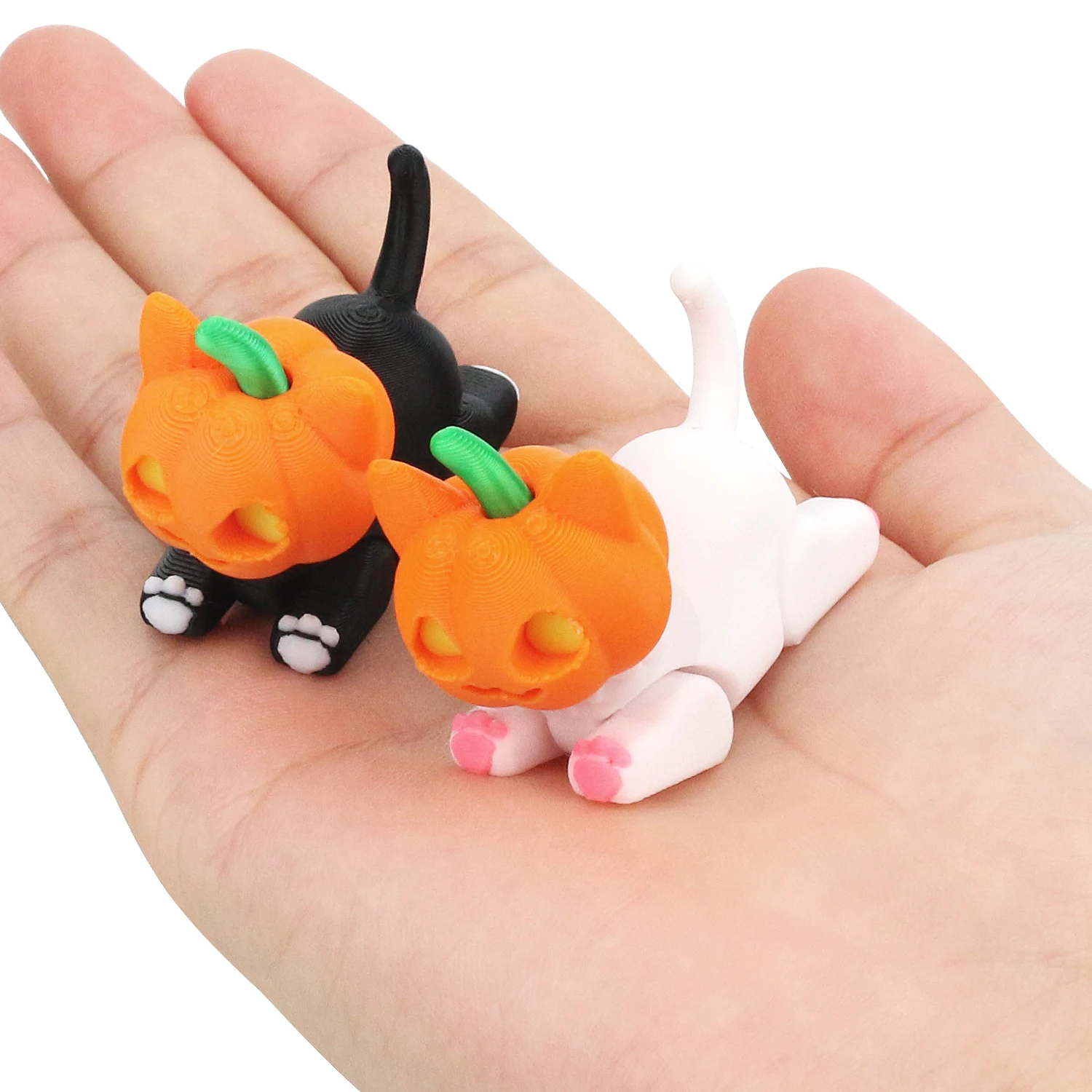 Creative pumpkin cat decoration, new and unique styling home office desktop ornaments, children's fun and stress relief toys