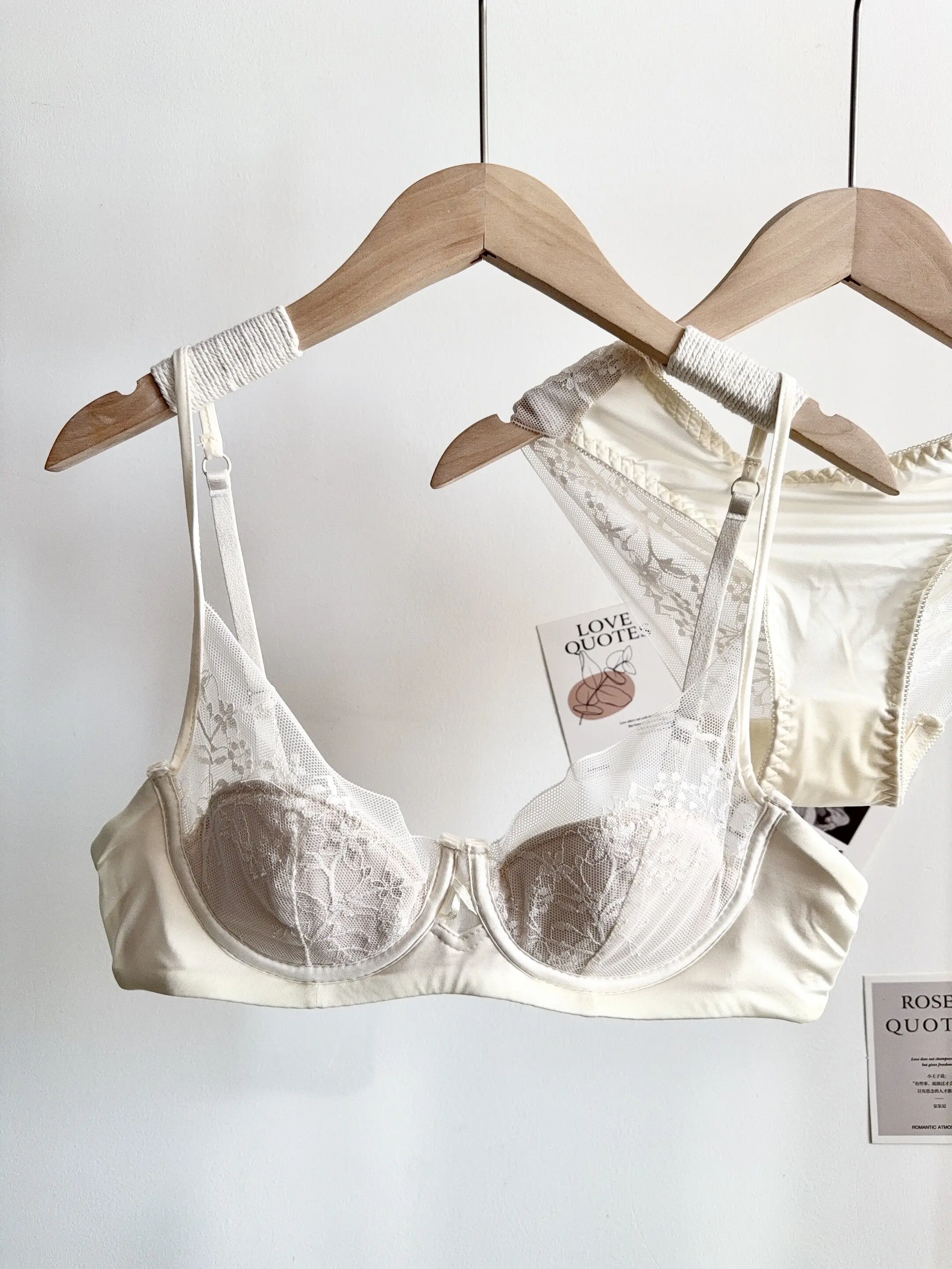 Conjunto de Lencería de Encaje Cómodo para Mujer, Sujetador con Aros Suaves, Copa Delgada, Push-Up, Transpirable, Ropa Interior para Mujeres con Busto Pequeño