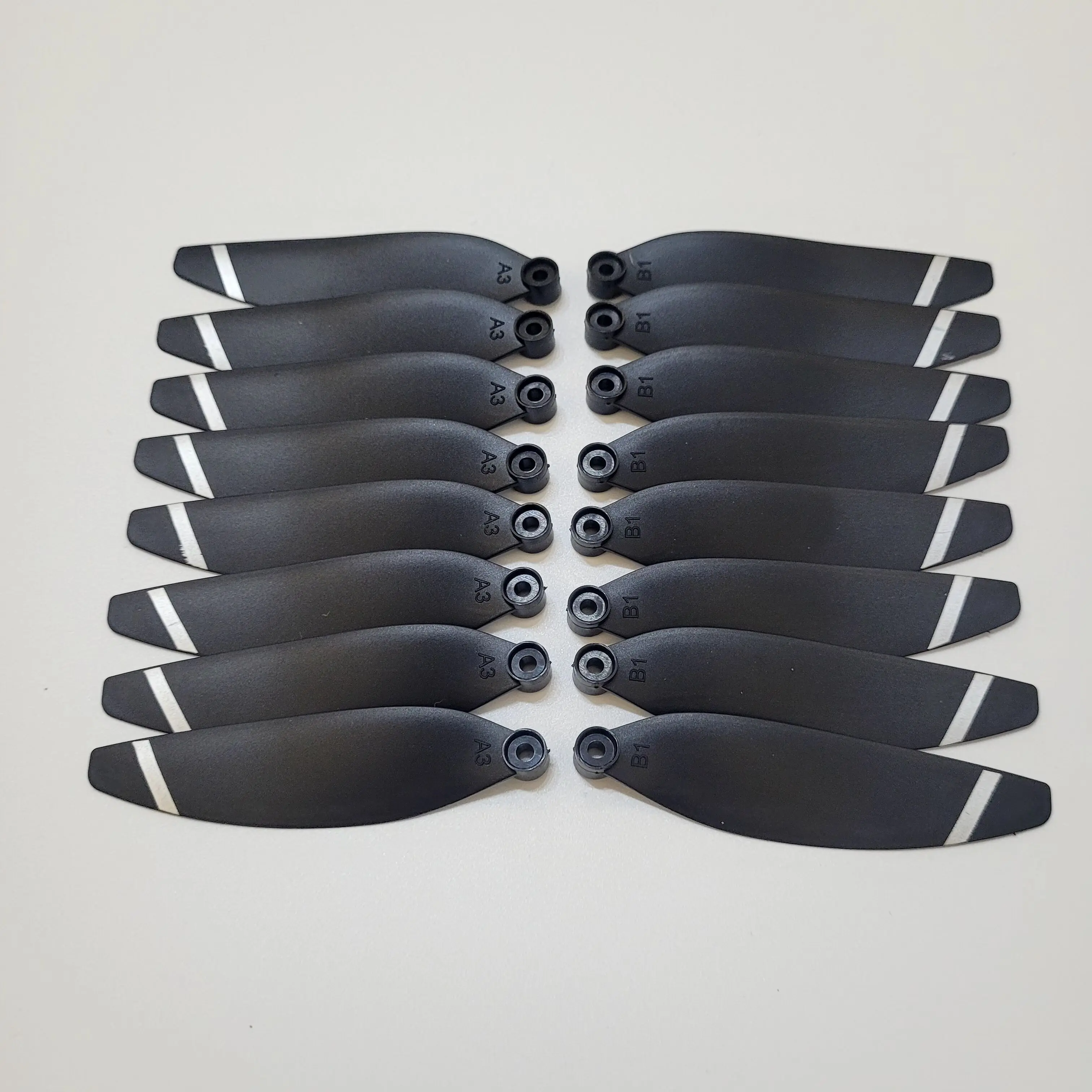 8PCS/Set M8 PRO RC Drone Propeller Spare Part M8PRO Wing Blade Part RC Helicopter Rotor Accessory