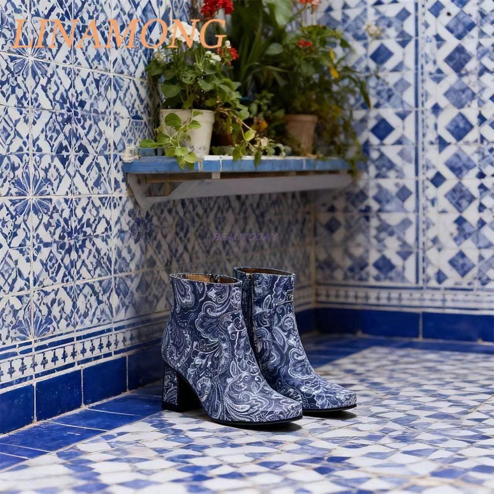 ساحة اصبع القدم كعب سميك أحذية قصيرة الأزرق والأبيض اليد نحى طباعة المتخصصة تصميم الجانب سستة كعب مربع كعوب عالية الموضة