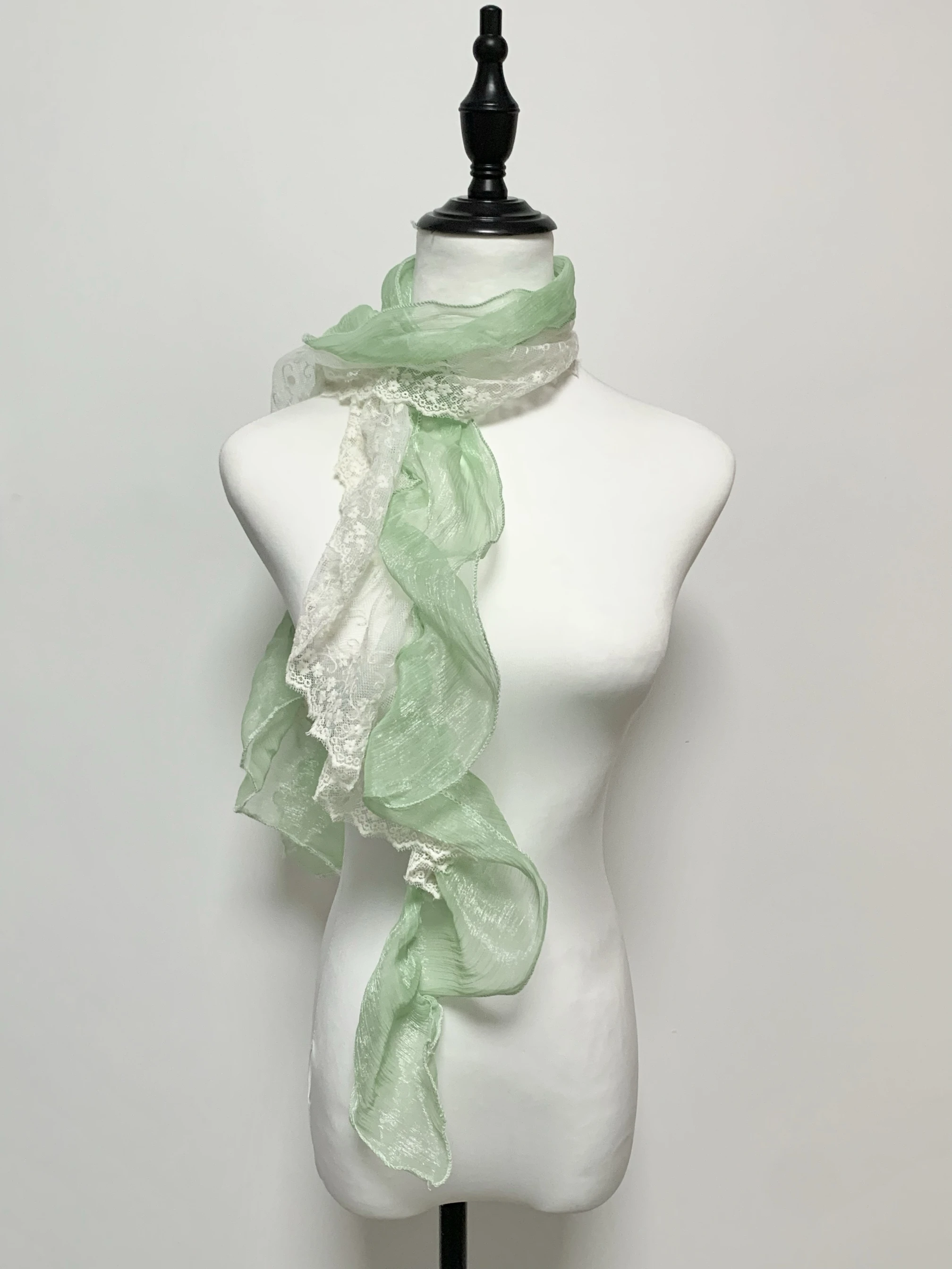 

Медведь II, винтажная лесная система, французский стиль, свежий весенне-летний корейский Синьцзян, туристическая фотография, кружевной шелковый шарф с атмосферой