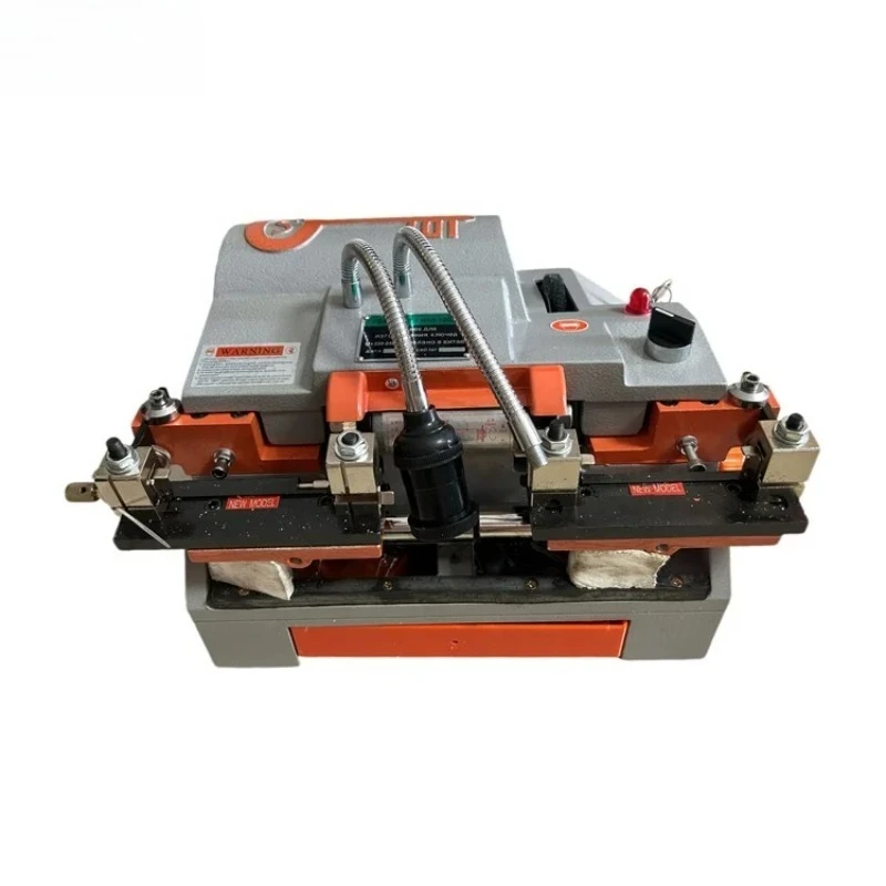 Good Quality Key Cutting Machine 100E for Making Car Door Keys Used Auto Locksmith Tools Metalworking Equipment