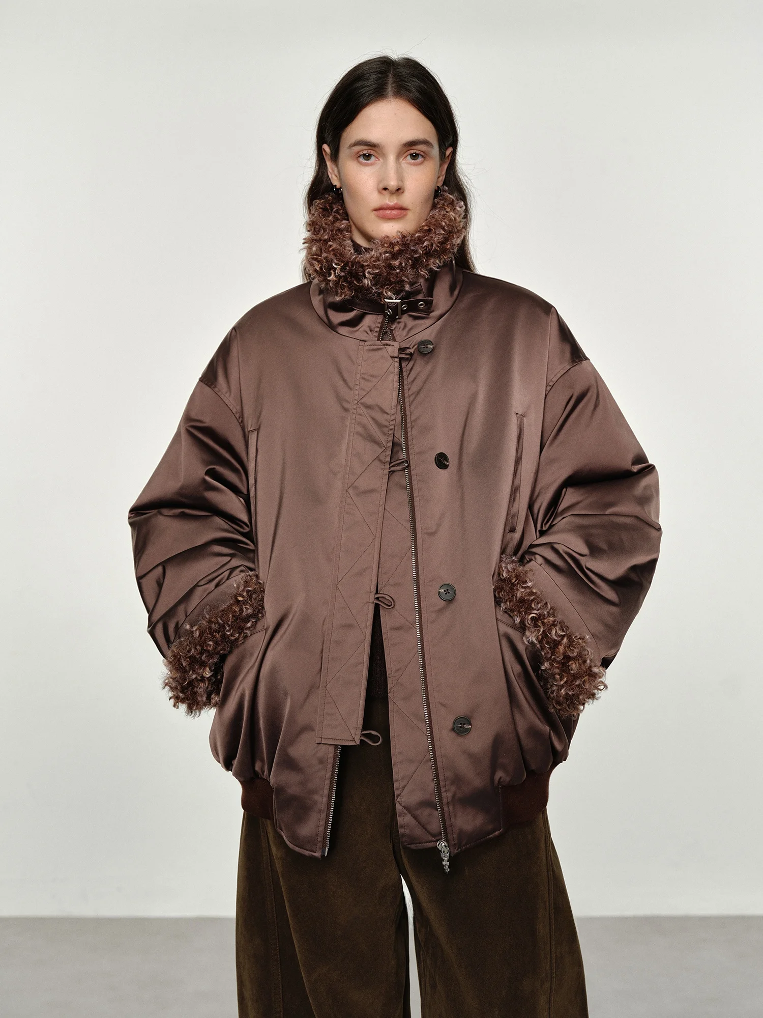 

Retro Barn Sle Faux Fur Lined Jaet Women's Warmth Plu Bloom ape Coat with Curly Hair Collar Loose Fit Long Sve