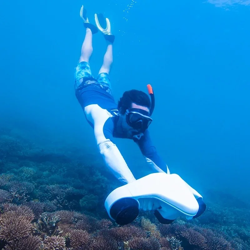 

Professional Electric Sea Scooter Waterproof Diving Propeller 30M One-Hand Operation Long Battery Life for Snorkeling