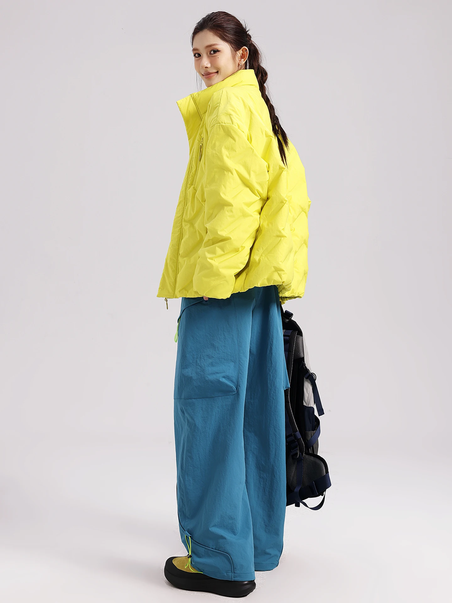 

Легкий женский топ Thiened ort down Jaet, новинка зимы 20225, без тегов, повседневный свободный крой, теплый воротник-стойка с принтом