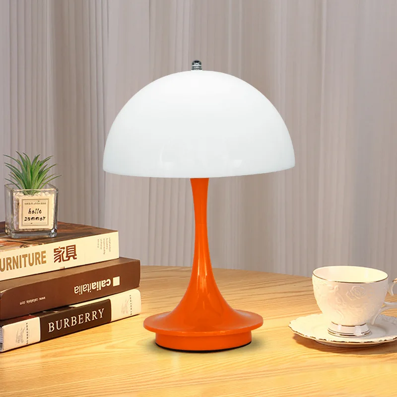 Mushroom LED Table Lamp Portable USB Charging Flower Bud Touch Night Light Mood Desk Lamp for Bedside Hotel Bar Coffee Decor