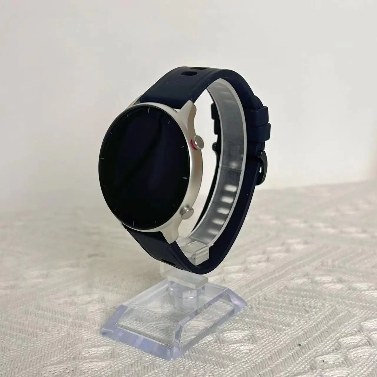 Original Used Amazfit GTR 2e Smartwatch GPS+GLONASS Precise SpO2 Positioning 5ATM Bluetooth 90 Built-in Sports Modes 95New Nobox