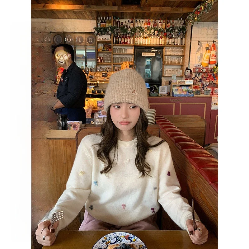 

Cute Knitted Woolen Sweater with Small Bowtie Design Lovely Sle Long Sve round Ne Thiened Winter Faion fo...