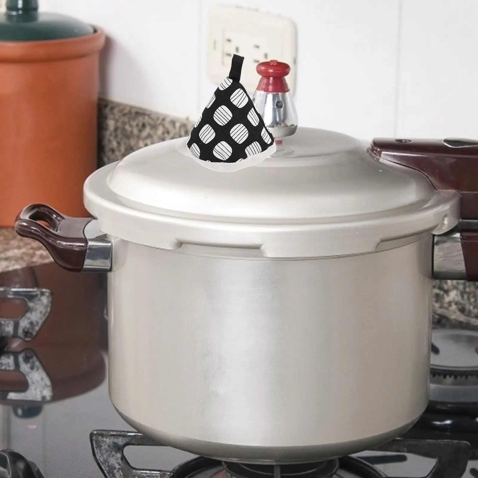 

2Pcs Unique Triangular Pot Lid Cover Anti-Scald Pot Sleeve Heat-Resistant Wear-Resistant Kitchen Cooking Protector