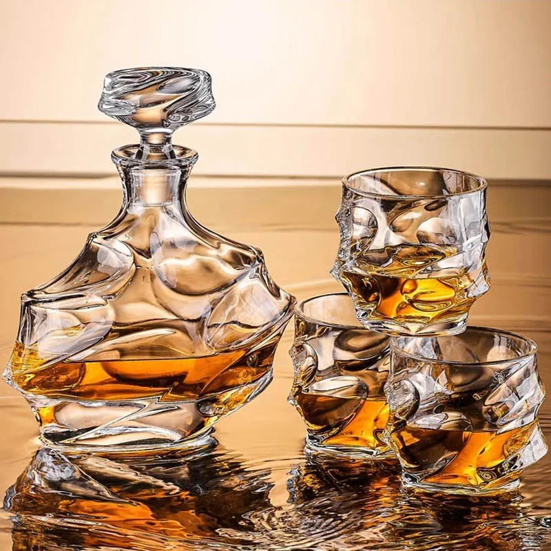 LYN&GY Minimalist Style Crystal Whiskey Decanter And Glasses Set For Wine Brandy And Spirits, Elegant Home Bar Gift Party