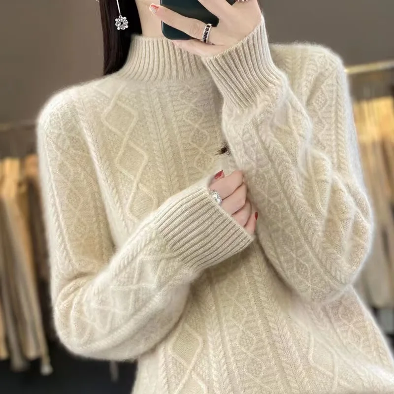 Women\'s pullover cashmere sweater autumn and winter long sleeved knitted sweater top thickened long sleeved sweater