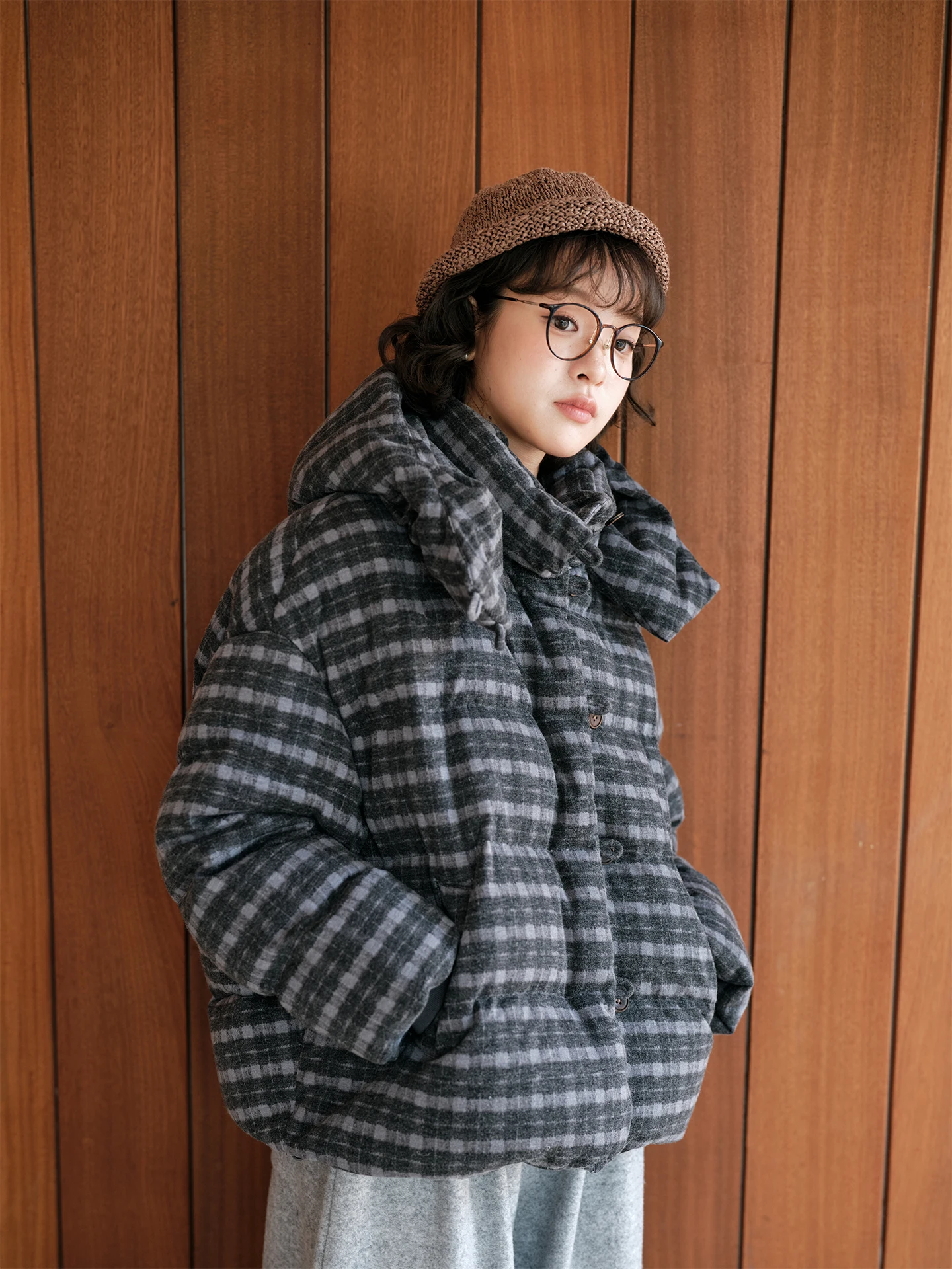 

Утепленная белая женская зимняя куртка-пуховик с капюшоном, с узором, 90% пуха, теплая, с длинными рукавами, стандартной длины