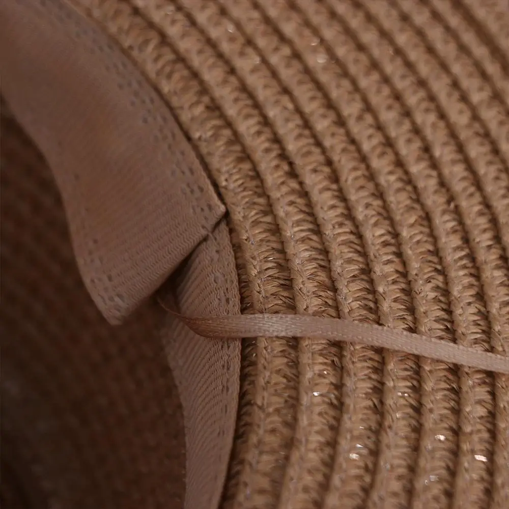 الموضة الكورية نمط القش المنسوجة قبعة حافة مسطحة مقعرة واقية من الشمس قبعة بحافة ظلة واسعة حافة المرأة قبعة الشمس الشاطئ