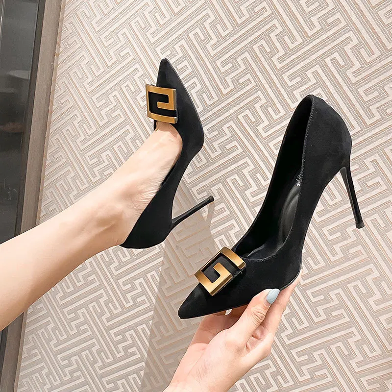 

High heeled shoes for women in spring and autumn 2025, versatile pointed four season shoes, black temperament, fine tuned shoes