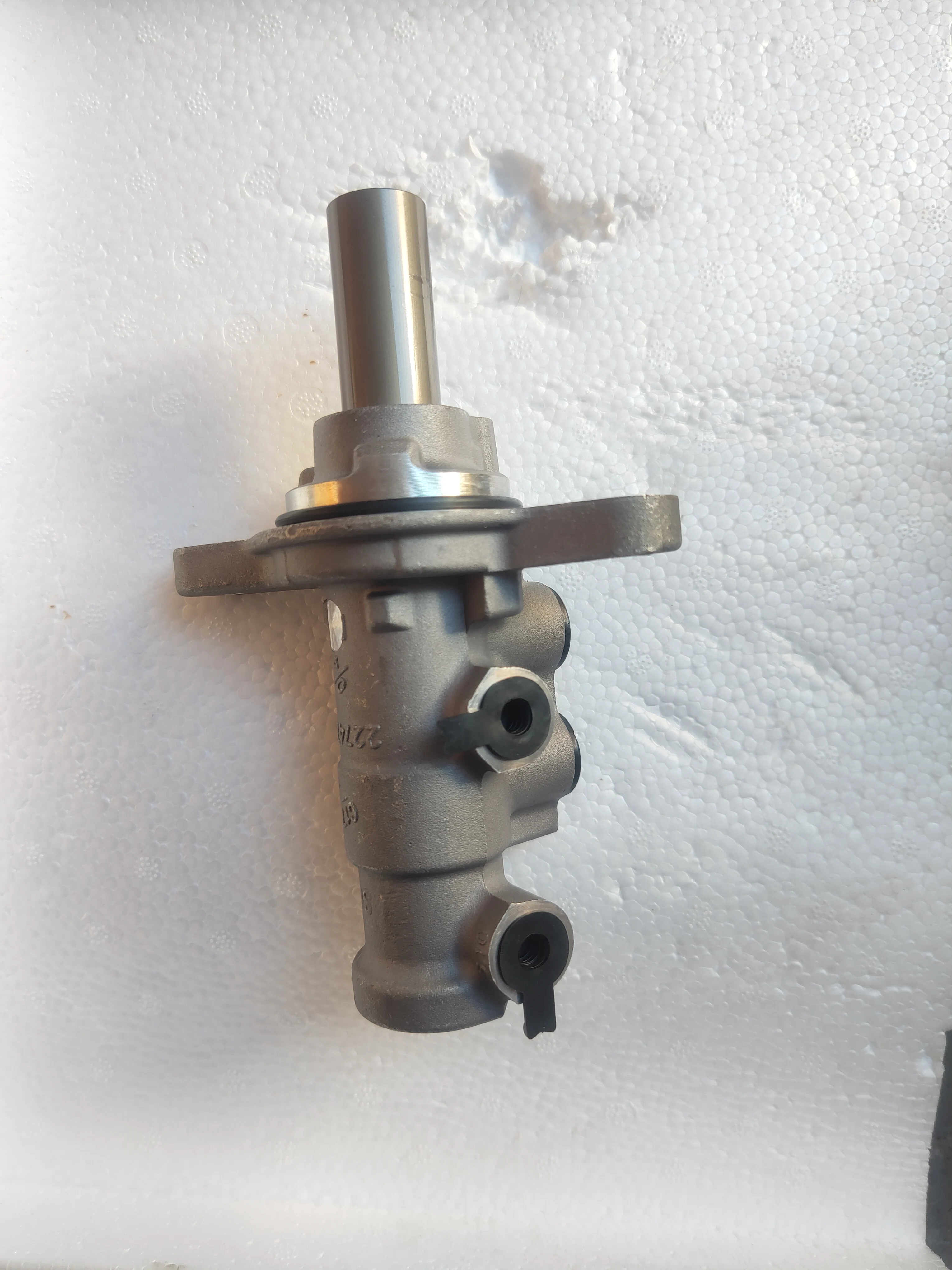 ليفان X80 اسطوانة الفرامل الاسطوانة الرئيسية تشانجان CS75