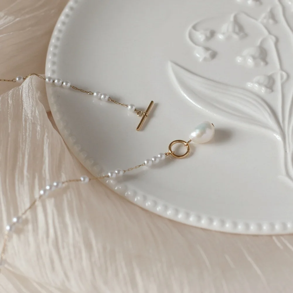 Stainless Steel Long Simulated Pearls Chain Necklace for Women Elegant Natural Baroque Pearl Pendant Necklace Gift