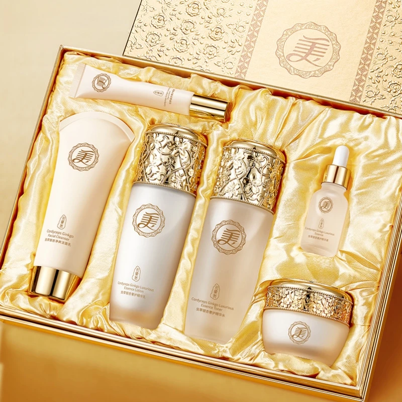 Cordyceps and Ginkgo Luxurious - Luxury Skincare Kit ulasan dan harga