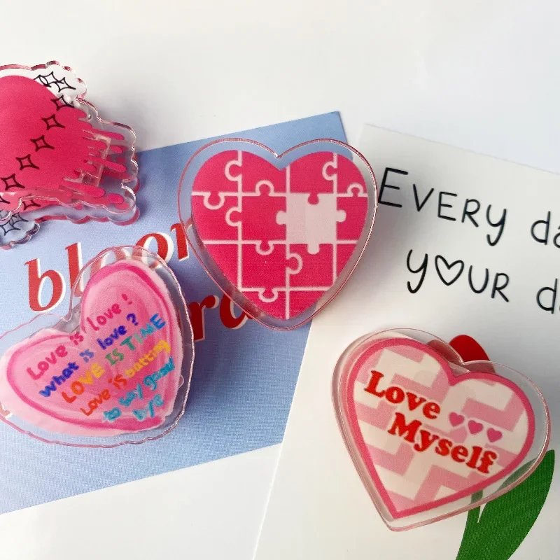 Beautiful Spring Clips for Girl Heart-shape Plastic Paper Clips Office Multi-purpose Clips Student School Stationery