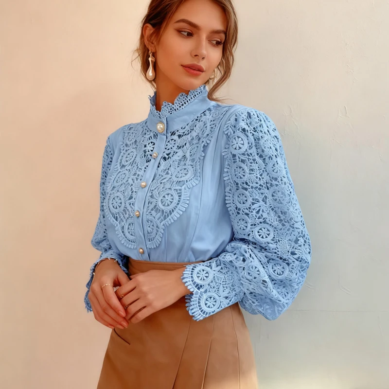2025 blusa de primavera de estilo francés para mujer, blusa de flores para oficina para mujer, camisa con botones y cuello levantado de encaje calado, ropa femenina 12419