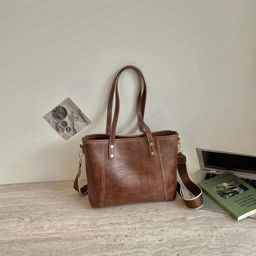 Vintage Large Capacity Tote Bag for Ladies High Grade Glossy PU Solid Color Messenger Bags Versatile Commute Shoulder Bags