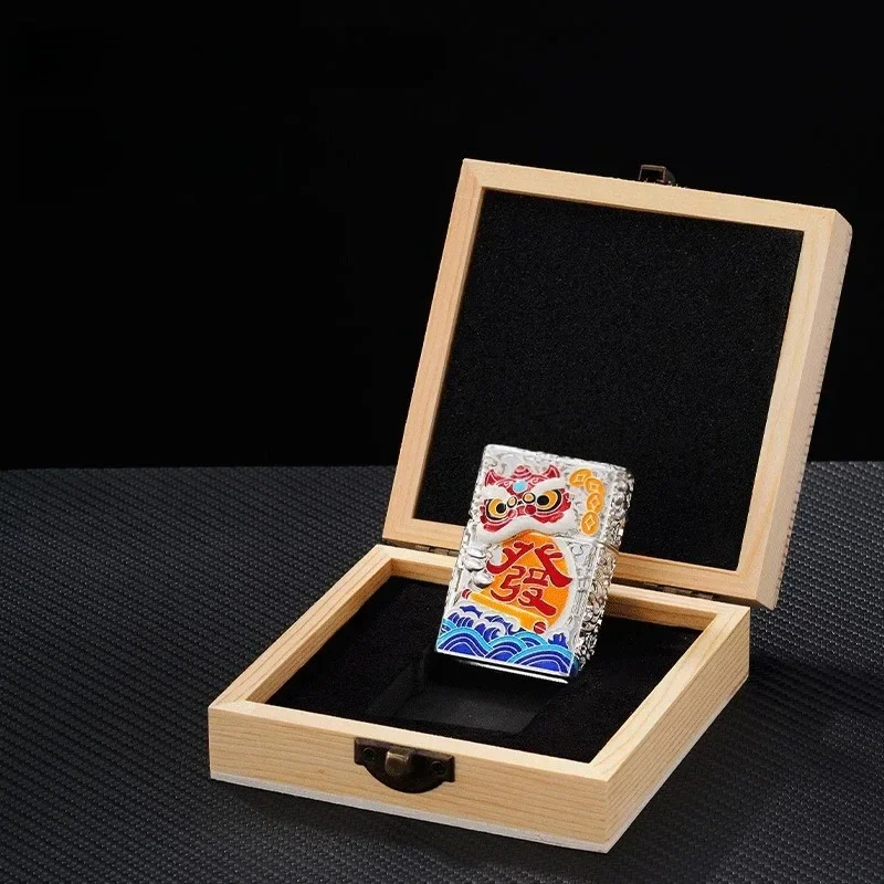2027 CHIEF Enamel Armor Machine Series Windproof Cigarette Lighter Kerosine Lighter, Double-sided Gift Packaging