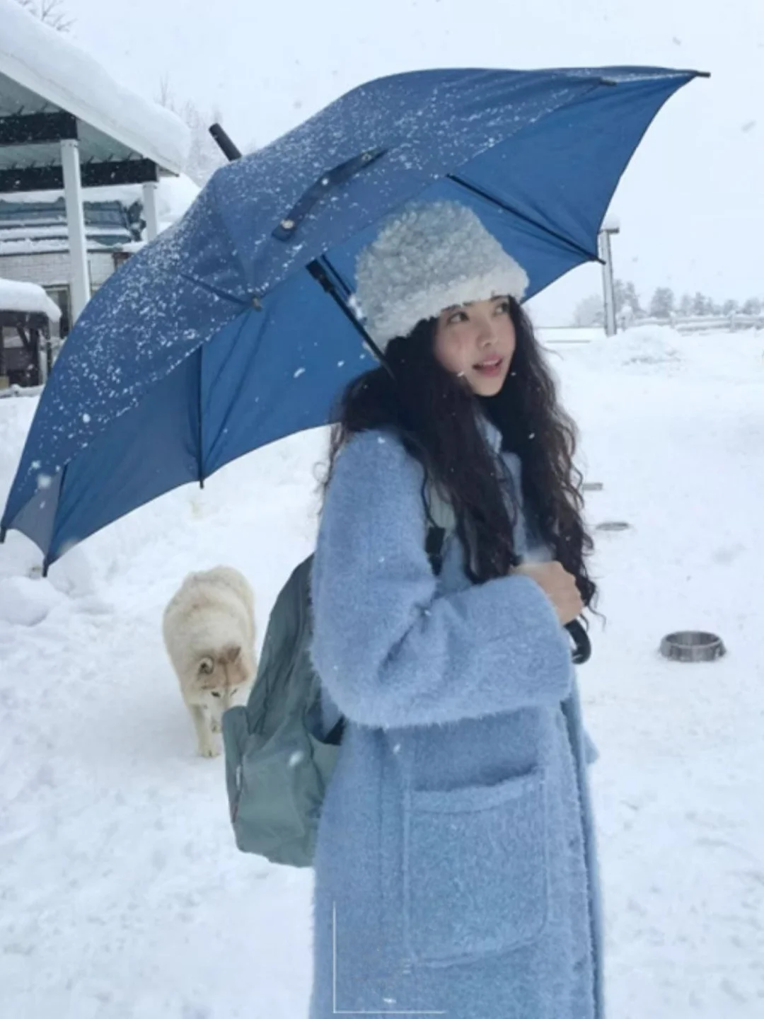 معطف نسائي من الفرو الأزرق والجلد مع فرو الحملان، تصميم كوري جديد للخريف والشتاء، معطف صوفي متوسط الطول بمقاس صغير