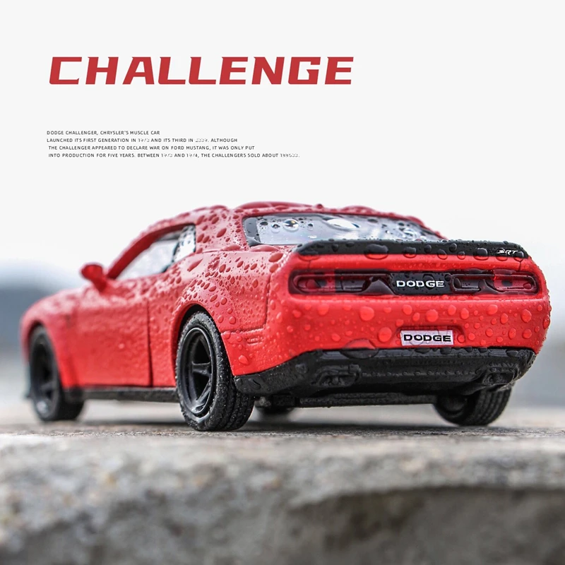 1:36 Dodge Challenger Muscle Sports Alloy Car Model Diecast Metal Toy Police Vehicles Car Model Simulation Collection Kids Gift