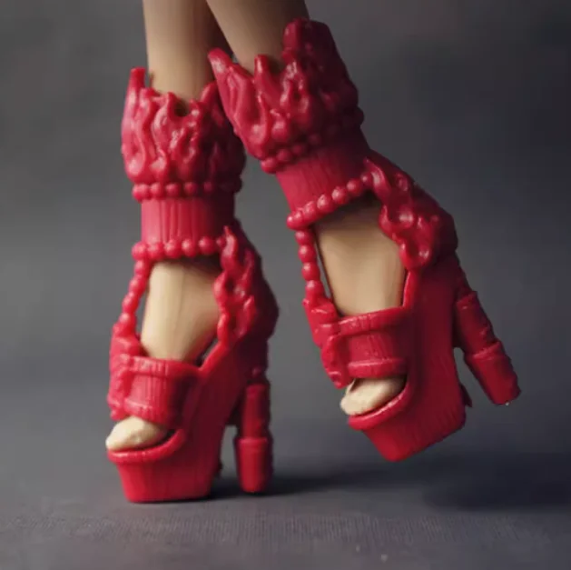 أنماط مختلفة جديدة لاختيار الملحقات أحذية دمية عالية الكعب غير رسمية لدمية MH أحدث أزياء لطيفة BBI00370A