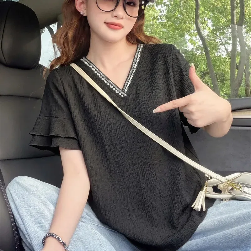 Casual Women V Neck Striped Trim Ruffle Short Sleeve T Shirt Loose Summer Textured Blouse