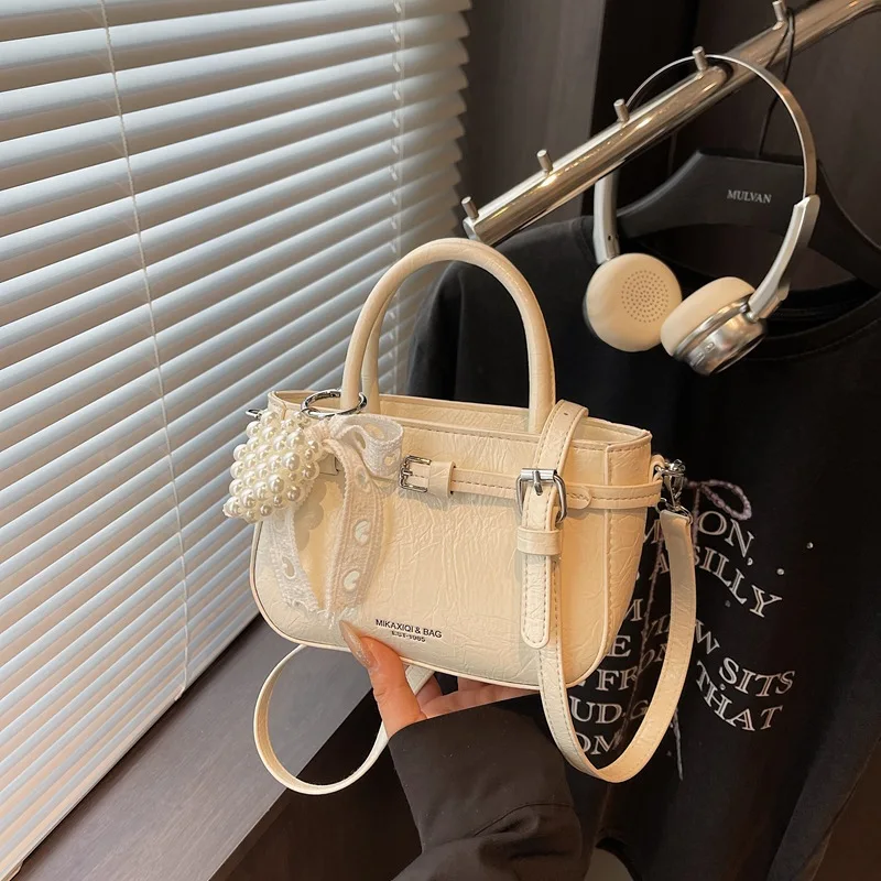 

2025 Summer Korean Style Bow Knot Small Square Bag Women Chic Crossbody Top Handle PU Unique Design