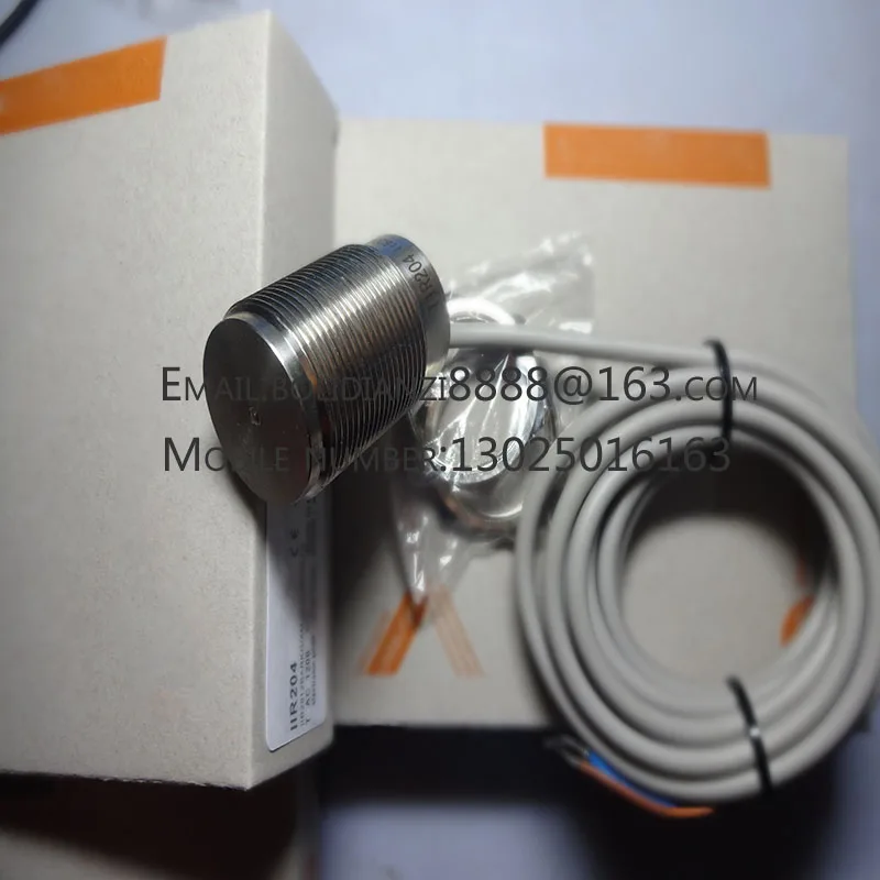 

New proximity switch sensor IIR212 IIR204 IIR203 IIR205 IIR206 IIR207 IIT228 In stock