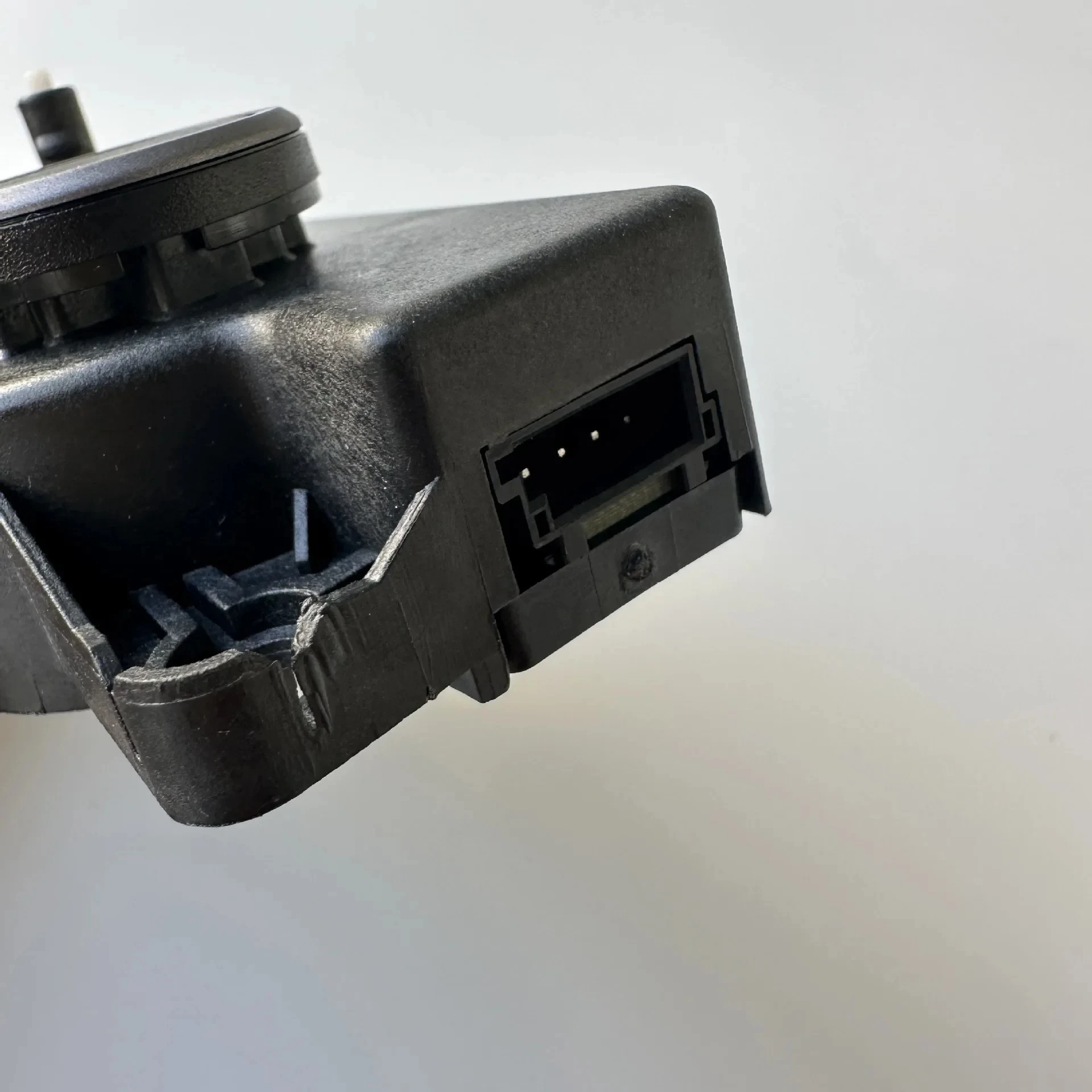 Suitable for Tesla Model 3/Y front driver's seat passenger seat adjustment switch 1551854-01 1551855-01-A