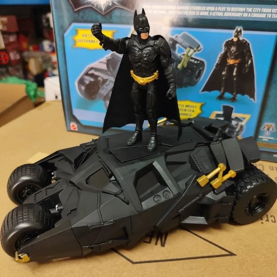 Figura de ação Batmobile PVC, modelo colecionável, Batmobile, Bat Bruce, Waynemobile, presente do brinquedo, em estoque