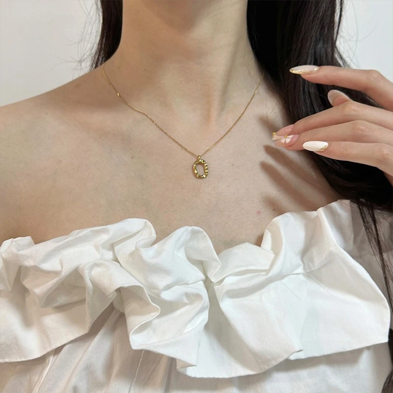 Elliptische unregelmäßige Anhänger aus Titanstahl für Damen, personalisierte Mode-Halsketten, edler Schmuck – Detail 1