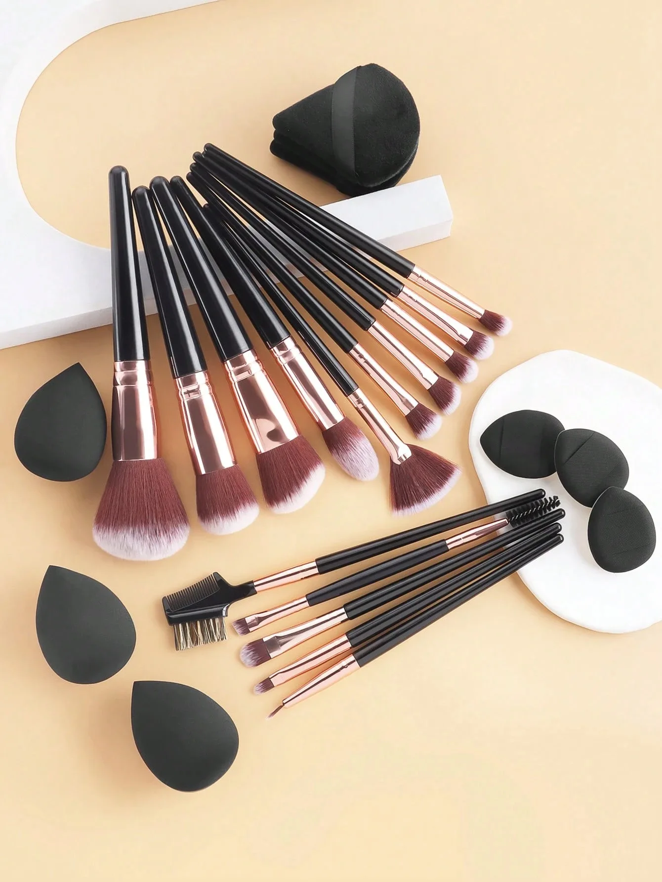 Professional 15PCS Makeup Brushes Set Soft Fluffy Foundation Eyeshadow Concealer Blending Blush Brush Kabuki Women Beauty Tool