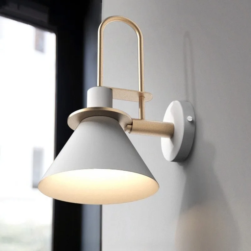 

Nordic Modern Simple Wall Lamp Living Room Creative Background Wall Horn Horn Macaron Personalized Bedroom Bedside Light
