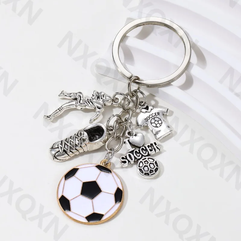 Classic Soccer Sportsman Shoes Enamel Alloy Keychain Simple Sports Key Ring For Women Men Love Football Friends Handmade Jewelry