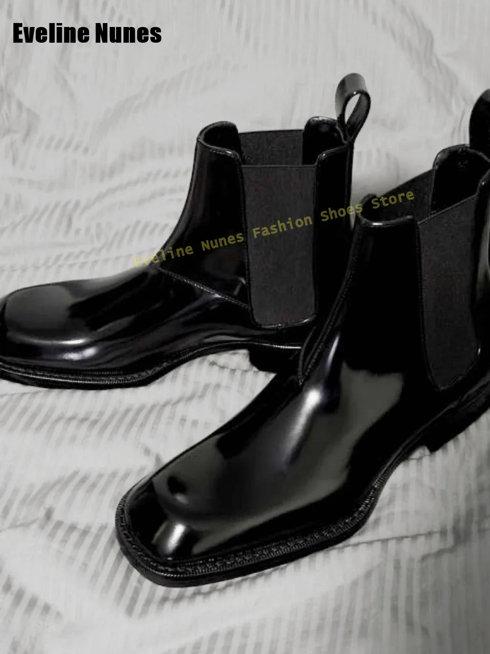 Dedo do pé quadrado retro chelsea botas de couro patente preto retalhos puxar no tornozelo masculino punk legal escuro bota 2025 novo estilo sapato casual