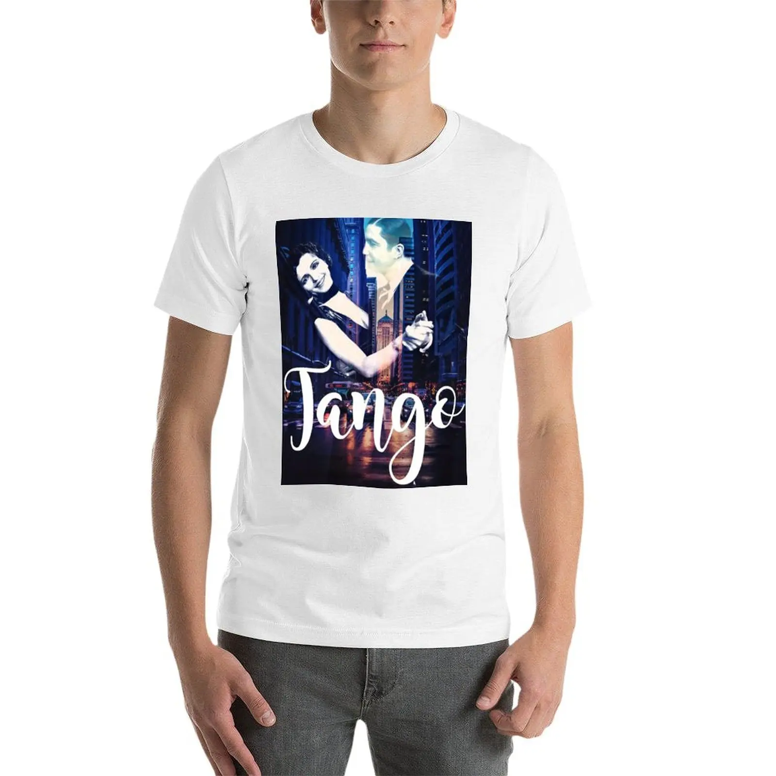 التانغو في المدينة 1 مع غارديل ومونا ماريس في عام 1934 فيلم تي شيرت تي شيرت رجل عادية أنيمي التي شيرت تي شيرت