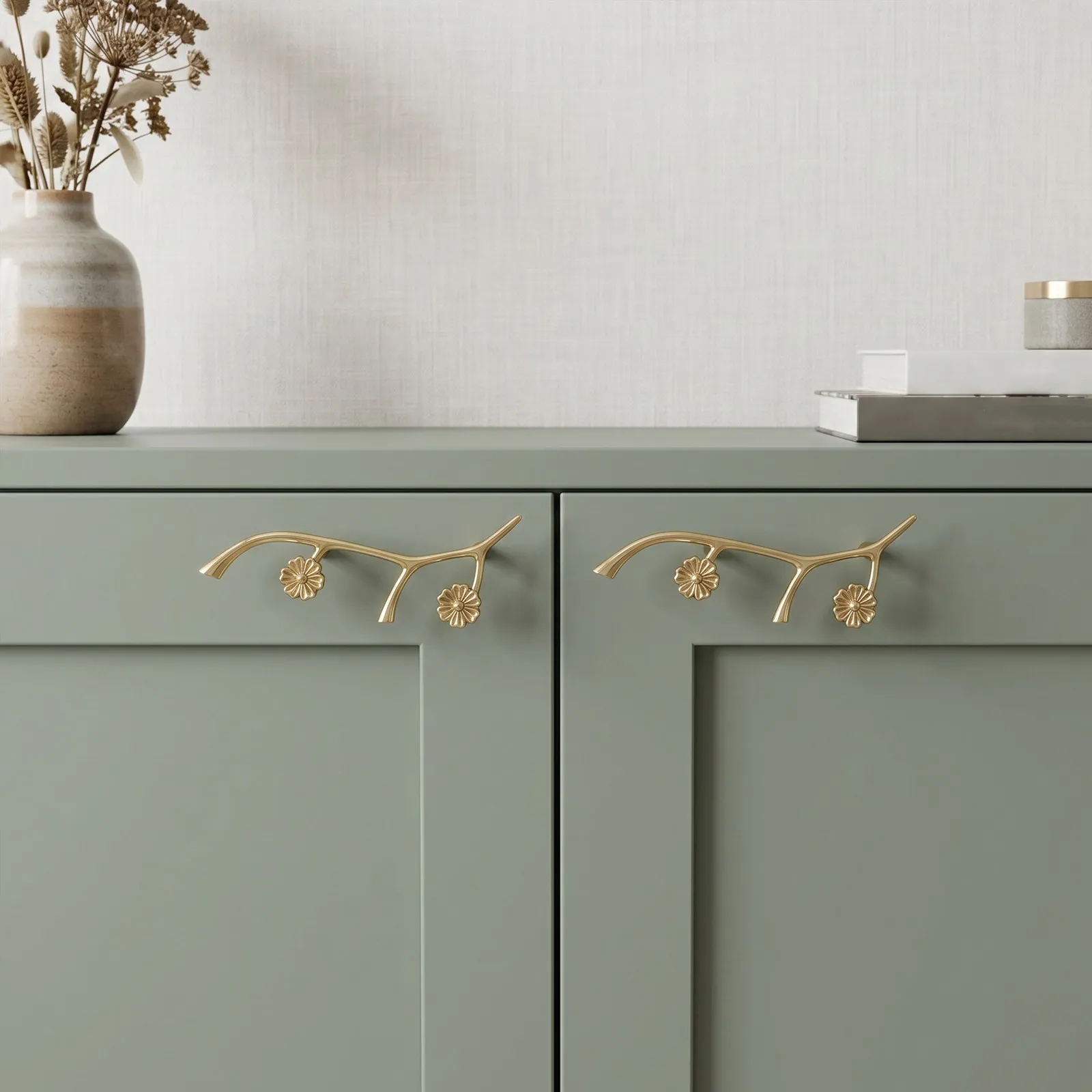 Plum Blossom Branch Decorative Cabinet Pull Gold Brass Antler Twig Handle for Wardrobe Drawer Door Furniture Hardware Knobs