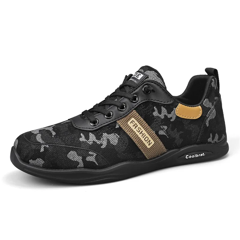 

Men's Camouflage Sports oes Breathable Me Slip-On Anti-Slip Climbing oes Low Top Canvas oes Work safety shoes