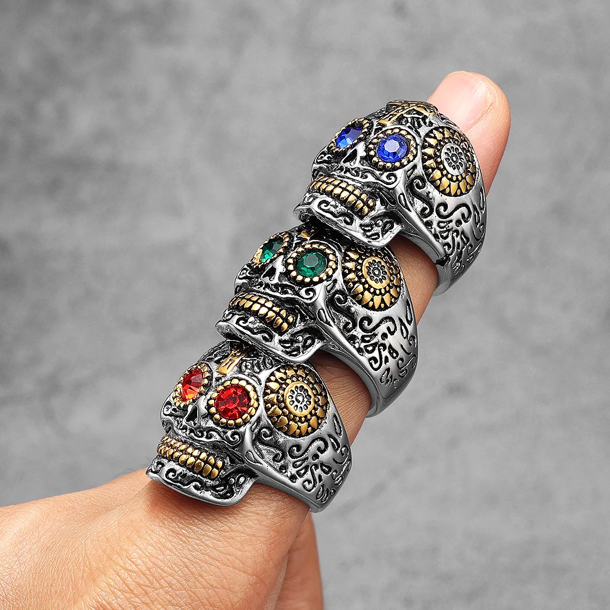 Cyberpunk Robot Carved Skull Men Rings Stainless Steel Women Jewelry Punk Gothic Rock Vintage Fashion Accessories Gift Wholesale